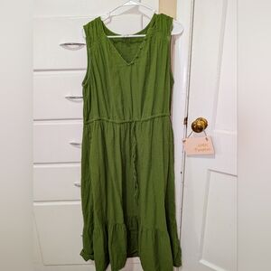 Time & Tru Green Tiered Dress
